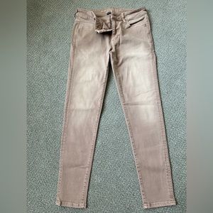 NWOT American Eagle Low Rise Jegging